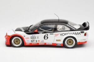 BMW M3 E36 GTR #0 B. Auberlen / M. Simo / P. Cunningham Daytona 24 Hours 1998 UT Models 1:18 39816 Diecast — photo 4 of 8
