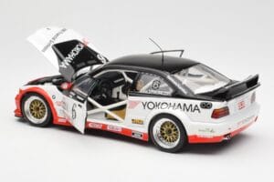 BMW M3 E36 GTR #0 B. Auberlen / M. Simo / P. Cunningham Daytona 24 Hours 1998 UT Models 1:18 39816 Diecast — photo 5 of 8