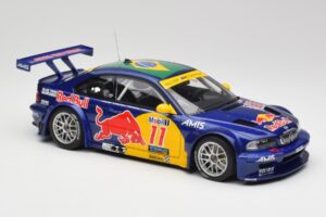 BMW M3 E46 GTR #11 Red Bull Interlagos 2005 AUTOart 1:18 80645 Diecast — photo 4 of 6
