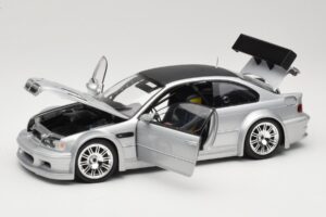 BMW M3 E46 GTR Street Silver With Carbon Roof Minichamps 1:18 100012102 Diecast — photo 2 of 8