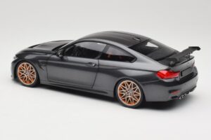 BMW M4 F82 GTS Mineral Grey Metallic Minichamps 1:18 110025222 Diecast — photo 7 of 8