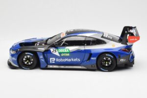BMW M4 G82 GT3 Schubert Motorsport #25 P. Eng DTM 2022 Minichamps 1:18 113222025 Diecast — photo 4 of 8