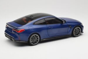 BMW M4 G82 Blue Metallic Minichamps 1:18 113020123 Diecast — photo 3 of 8