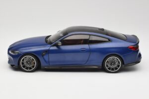 BMW M4 G82 Blue Metallic Minichamps 1:18 113020123 Diecast — photo 4 of 8