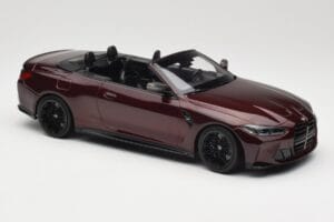 BMW M4 G83 Cabrio Red Metallic Minichamps 1:18 155021032 Diecast — photo 4 of 6