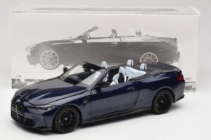 BMW M4 G82 Cabriolet Blue Metallic Minichamps 1:18 110021031 Diecast — photo 8 of 8