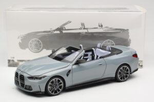 BMW M4 G83 Cabriolet Grey Metallic Minichamps 1:18 110021032 Diecast — photo 8 of 8