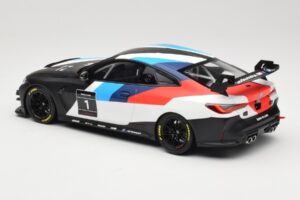 BMW M4 G82 GT4 #1 Presentation 2022 Otto 1:18 OT1228 Resin — photo 5 of 6
