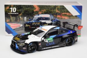 BMW M4 GT3 Walkenhorst Motorsport #10 E. Muth DTM 2022 Minichamps 1:18 113222010 Diecast — photo 8 of 8