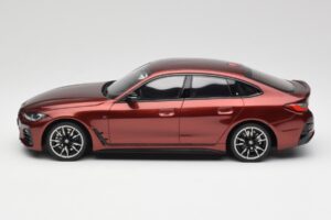 BMW M440i G26 Gran Coupe Aventurine Red Otto 1:18 OT1075 Resin — photo 3 of 6