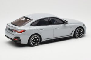BMW M440i G26 Gran Coupe Brooklyn Grey Metallic Otto 1:18 OT454 Resin — photo 2 of 6