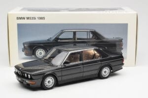 BMW M535i E28 Diamond Black AUTOart 1:18 75162 Diecast — photo 8 of 8