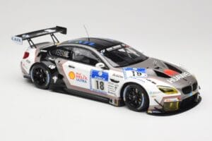 BMW M6 GT3 F13 #18 Schubert Motorsport A. Farfus / J. Krohn 24h Nurburgring 2016 Minichamps 1:18 155162618 Diecast — photo 4 of 6