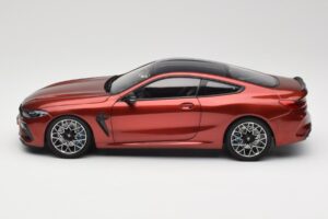 BMW M8 F91 Convertible Storm Bay Metallic Minichamps 1:18 110029020 Diecast — photo 4 of 8