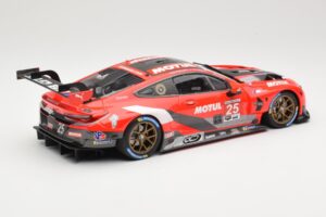 BMW M8 GTE RLL Racing #25 C. De Phillippi / B. Spengler Class Winners IMSA GP Road Atlanta 2020 Minichamps 1:18 155202995 Die — photo 2 of 6