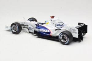 BMW Sauber F1.06 #16 N. Heidfeld Launch Version 2006 Minichamps 1:18 80430413183 Diecast — photo 5 of 6