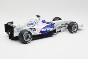 BMW Sauber F1.06 #17 J. Villeneuve Launch Version 2006 Minichamps 1:18 80430413184 Diecast — photo 2 of 6
