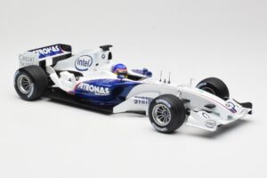 BMW Sauber F1.06 #17 J. Villeneuve Launch Version 2006 Minichamps 1:18 80430413184 Diecast — photo 4 of 6
