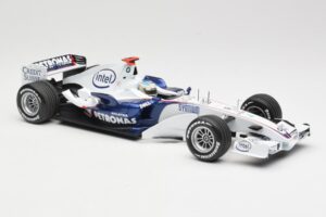 BMW Sauber F1.07 #9 N. Heidfeld Launch Version 2007 Minichamps 1:18 80430426994 Diecast — photo 4 of 7