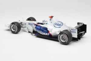 BMW Sauber F1.07 #9 N. Heidfeld Launch Version 2007 Minichamps 1:18 80430426994 Diecast — photo 5 of 7