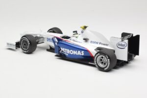 BMW Sauber F1.09 #6 N. Heidfeld Launch Version 2009 Minichamps 1:18 80432154856 Diecast — photo 5 of 7