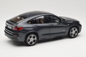 BMW X4 F26 Sophisto Grey Paragon 1:18 80432352461 Diecast — photo 3 of 8