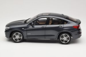 BMW X4 F26 Sophisto Grey Paragon 1:18 80432352461 Diecast — photo 4 of 8