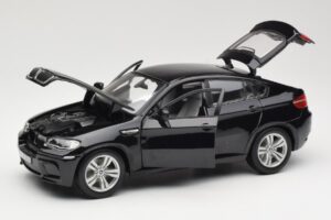 BMW X6 M E71 Black Bburago 1:18 18-12081 Diecast — photo 2 of 8