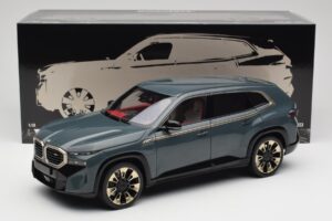 BMW XM G09 Isle of Man Green Minichamps 1:18 110023300 Diecast — photo 8 of 8