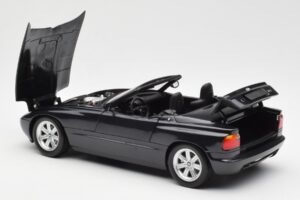 BMW Z1 Black Metallic Minichamps 1:18 180020100 Diecast — photo 5 of 8