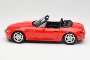BMW Z3 E36/7 Cabriolet Red UT Models 1:18 180024330 Diecast — photo 4 of 8