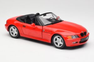 BMW Z3 E36/7 Cabriolet Red UT Models 1:18 180024330 Diecast — photo 6 of 8
