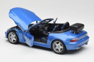 BMW Z3 M Roadster With Luggage Rack Blue Metallic UT Models 1:18 20416 Diecast — photo 5 of 8