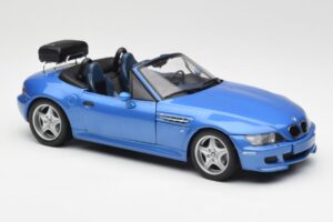 BMW Z3 M Roadster With Luggage Rack Blue Metallic UT Models 1:18 20416 Diecast — photo 6 of 8