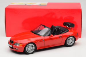 BMW Z3 Roadster 1.9 Red Dealer Edition UT Models 1:18 80439423068 Diecast — photo 8 of 8