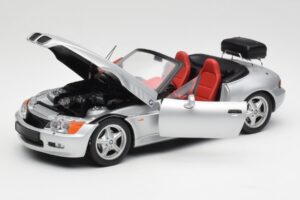 BMW Z3 Roadster With Luggage Rack Silver UT Models 1:18 20407 Diecast — photo 2 of 8