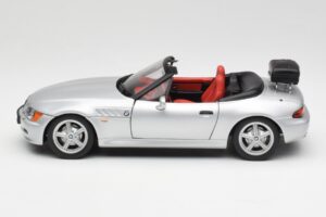 BMW Z3 Roadster With Luggage Rack Silver UT Models 1:18 20407 Diecast — photo 4 of 8