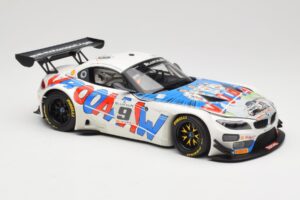BMW Z4 E89 GT3 #9 Roal Motorsport A. Zanardi / B. Spengler 24 Hours of Spa 2015 Minichamps 1:18 151152309 Diecast — photo 4 of 6