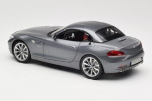 BMW Z4 E89 sDrive 35i Space Grey Metallic Kyosho 1:18 80432147085 Diecast — photo 7 of 8