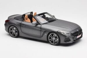 BMW Z4 G29 Grey Metallic Norev 1:18 183270 Diecast — photo 6 of 8