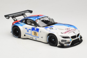 BMW Z4 GT3 #19 Team Schubert J. Muller / D. Muller ADAC 24 Hours Nurburgring 2013 Minichamps 1:18 151132319 Diecast — photo 4 of 6