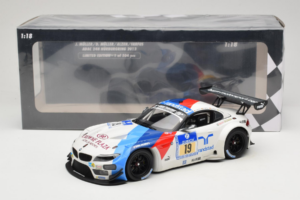 BMW Z4 GT3 #19 Team Schubert J. Muller / D. Muller ADAC 24 Hours Nurburgring 2013 Minichamps 1:18 151132319 Diecast — photo 6 of 6