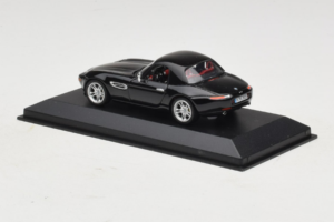 BMW Z8 Black Hardtop Minichamps 1:43 BMW018 Diecast — photo 3 of 4