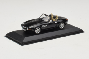 BMW Z8 Cabriolet Black Minichamps 1:43 80420026607-R1 Diecast — photo 2 of 4