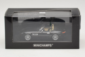 BMW Z8 Cabriolet Black Minichamps 1:43 80420026607-R1 Diecast — photo 4 of 4