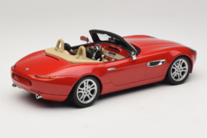 BMW Z8 Red Minichamps 1:18 155024230 Diecast — photo 2 of 6