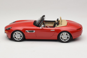 BMW Z8 Red Minichamps 1:18 155024230 Diecast — photo 3 of 6