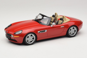 BMW Z8 Red Minichamps 1:18 155024230 Diecast