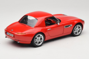 BMW Z8 Red Kyosho 1:18 80439411730 Diecast — photo 4 of 9