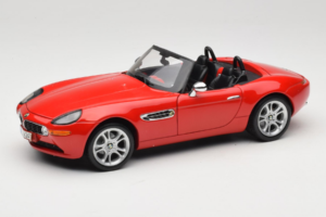 BMW Z8 Red Kyosho 1:18 80439411730 Diecast